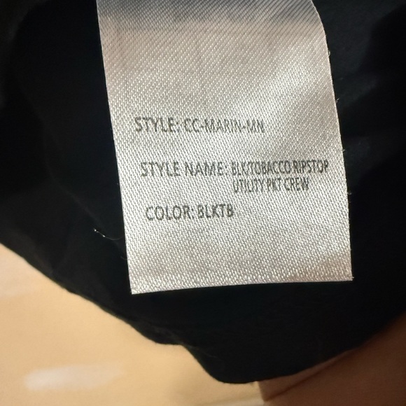 Nomad Black Tee with Tan Pocket - Picture 4 of 4